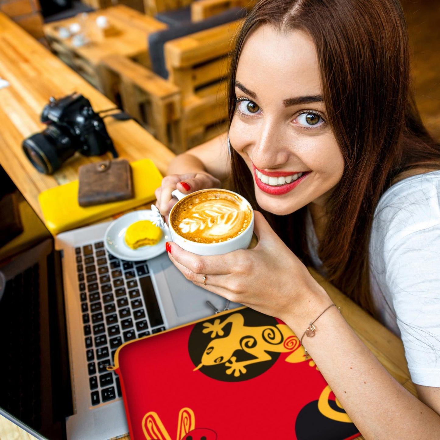 Das Anti-Shock-System der LS145 Lady Beetle Designer Tasche bewahrt Ihren Laptop vor leichten Stößen und Erschütterungen
