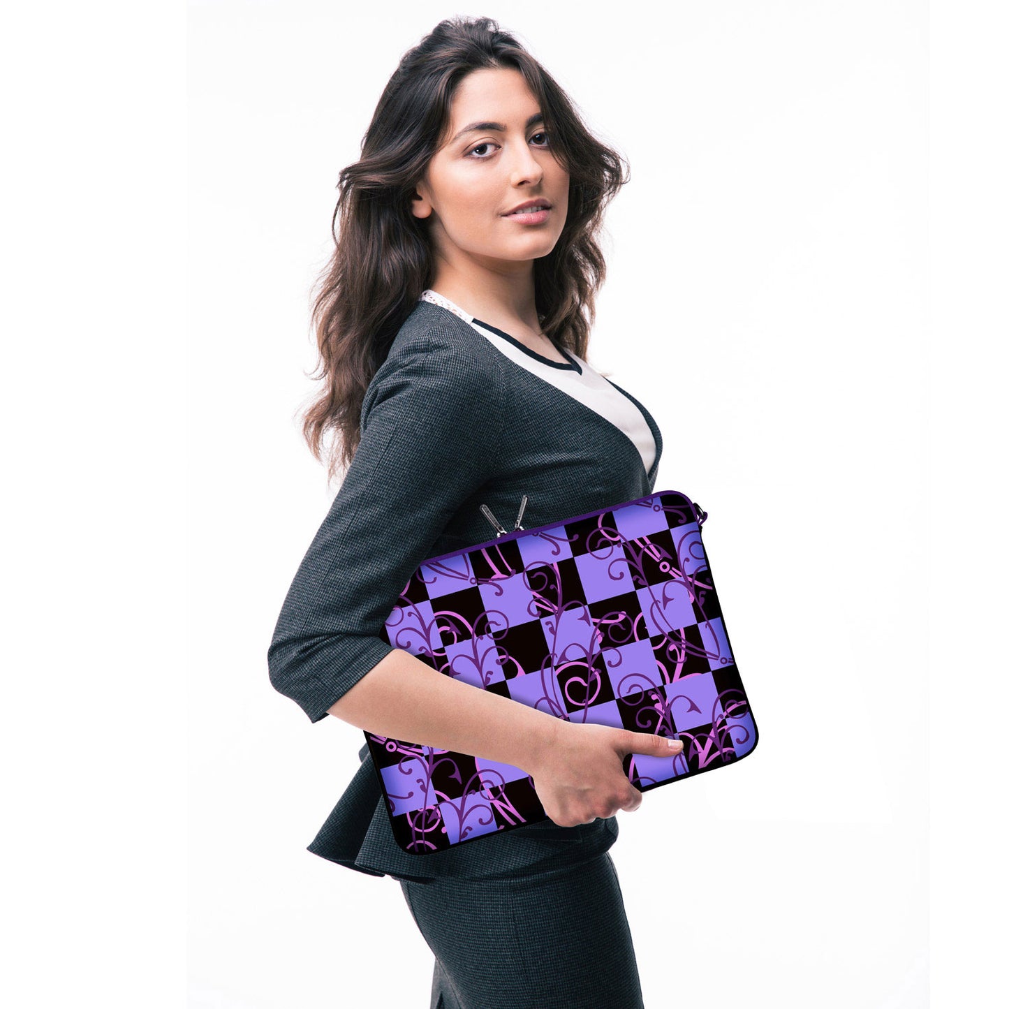 LS113 Purple Designer Tasche für Laptop in violett mit Ösen zum Anhängen von Accessoires